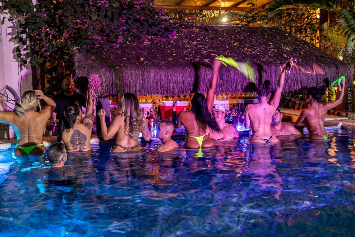Riozin Liberal - Somente Adultos - Clothing Optional - Lifestyle Inn *